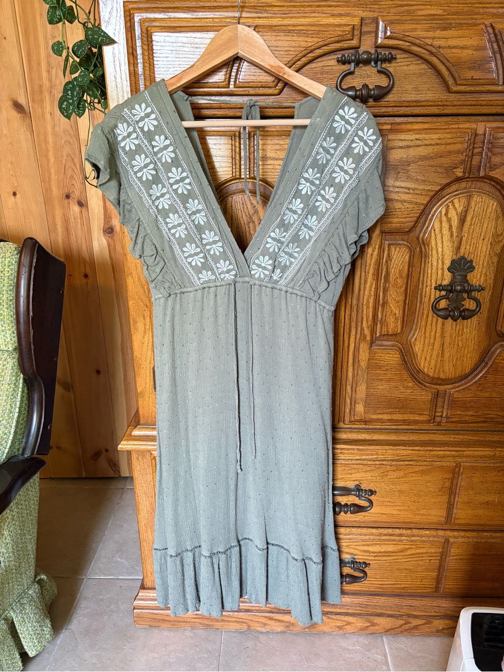 Boho V-Neck Embroidered Midi Dress in Sage Green